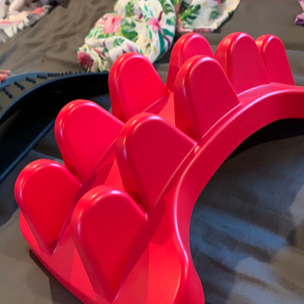 PSO-RITE back massage stationary plastic tool